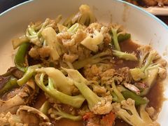 -赶海部落海鲜城(海阳路店)