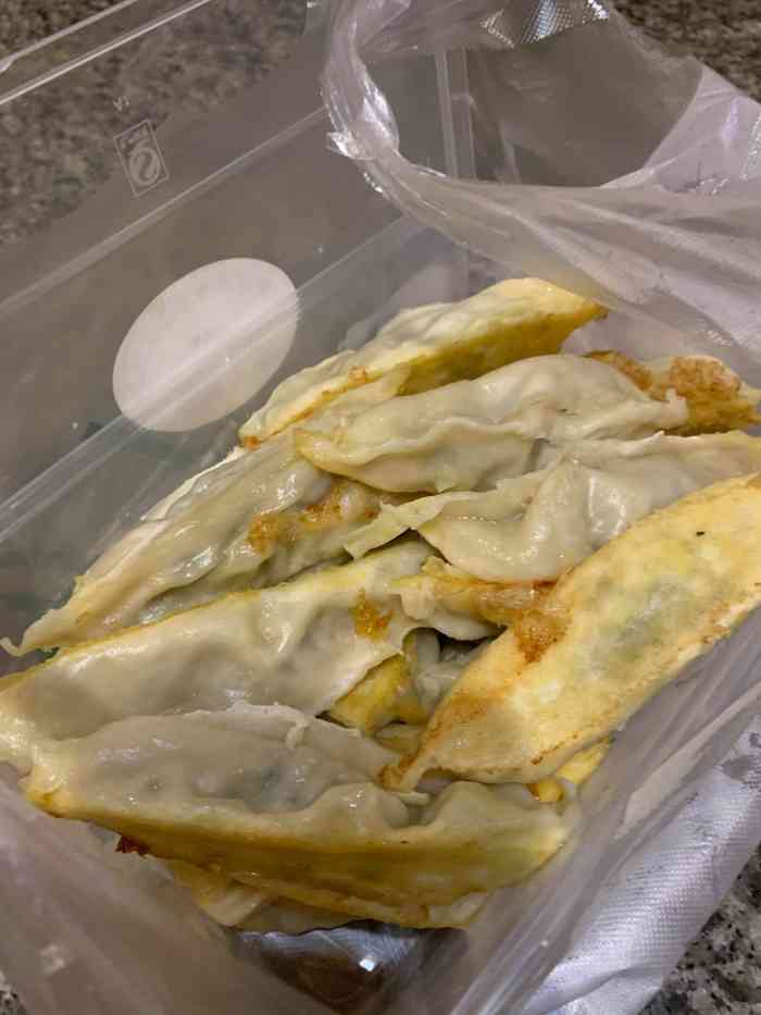 西工饭庄快餐厅(西工小街店)-"小街锅贴,超级出名人总是很多.