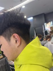 -藤野造型·烫·染发型设计店