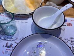 -山河屯铁锅炖·非遗东北菜(南山店)