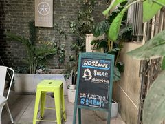 -玫瑰咖啡(中山六路店)