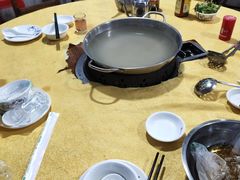 -五洞培记山庄·鲜牛肉火锅