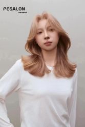 -PE SALON 