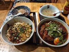 -车沾巷·重庆老味豌杂面