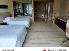 -广州花都皇冠假日酒店