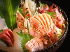 -万岛日本料理铁板烧(梅赛德斯奔驰店)