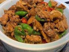 青阳生炒鸡-三道菜(明堂公园店)