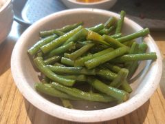 -一两饭川味素食餐厅