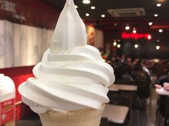 香草火炬冰淇淋-汉堡王(上海虹口龙之梦)