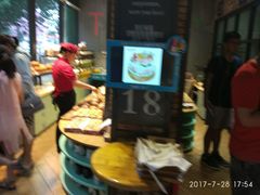 -卡萨米亚动物奶油生日蛋糕(牡丹城店)