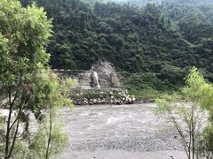 -四川汶川特大地震漩口中学遗址