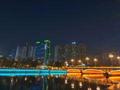 -汉庭(成都九眼桥牛王庙地铁站店)