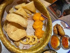 -清迈清迈巷口小排档(烟台山店)
