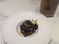 -皇城根·鲁菜济南菜·吊炉烤鸭·炒鸡鱼头(济南旗舰店)