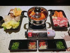 -百威KTV(恒福路店)