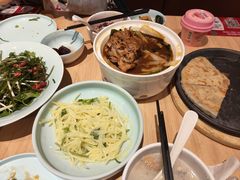 -宏状元现熬粥·京味菜(三里河店)