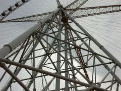 摩天轮-辛玛王国游乐园