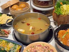 -煲王粤菜餐厅(中侨中心店)