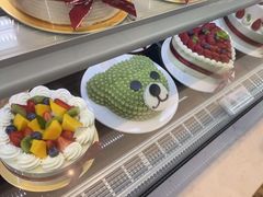 -花花卷卷·鲜食蛋糕(静安久光百货店)
