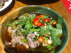 -李双猪·小龙虾·烧烤·羊肉煲(乐山店)