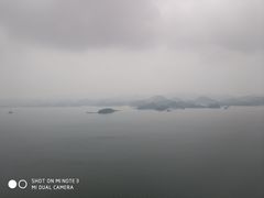 -千岛湖忆湖度假酒店(中心湖景区店)