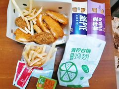 -麦当劳(宝山大厦店)