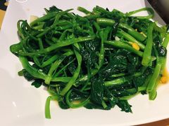 飞天通菜-摩登有记·新派泰国菜(银钻广场店)