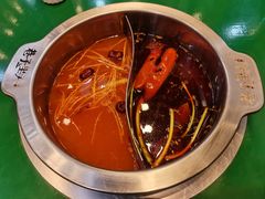 -巷子里头麻辣烫火锅串串(温江店)