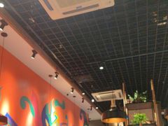 -鑫花溪牛肉米粉(东环大润发店)