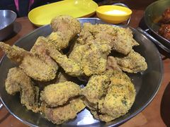 -BHC炸鸡(明洞总店)