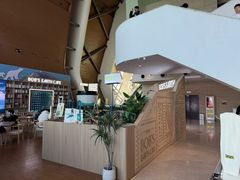 -抱抱地球咖啡馆(国家海洋博物馆店)