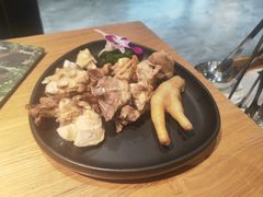 -一朵菌·野生菌探索家火锅(南亚店)