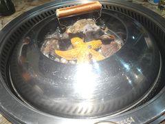 -锅老头海鲜铁锅炖