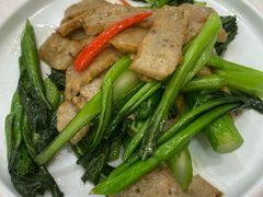 菜心炒鱼饼-金山记靓鸡专门店·中山菜