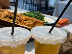 -刘姐啤酒鱼民族演艺餐厅(西街总店)
