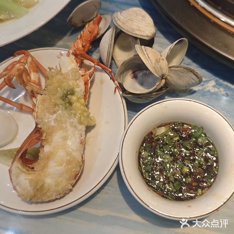 8号渔船吃饭体验