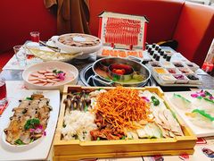 -何鲜菇火锅(大营盘店)