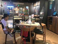 大堂-棒约翰比萨·意面(张江长泰店)