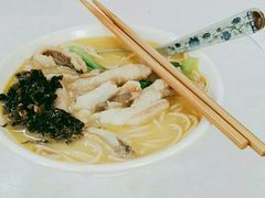-明呈黄鱼面馆(斜土路店)