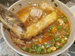 -肖肖酸萝卜鱼火锅(总店)