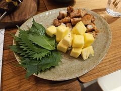 烤猪颈肉佐菠萝紫苏叶-Blac+Blac(中海环宇荟店)