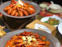 大锅油焖虾-有间虾铺·经典湘菜·小龙虾(新梦店)
