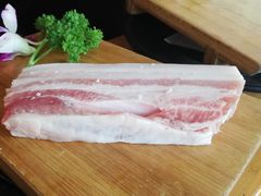 -唯成•韩国炭火烤肉 유성고기