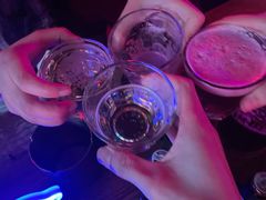 -UP嘻哈酒吧(粉巢店)