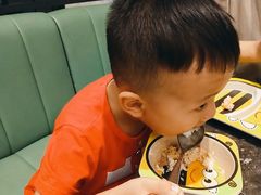 -港丽餐厅(高德置地店)