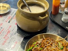 -禄粥·广府味·煲仔粥·宵夜·明档现做(江南西店)