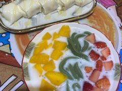 士多啤梨芒果绿茶拉面-甜心妈妈·榴莲星级糖水(北京路总店)
