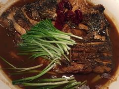 千岛湖鱼头-那家小馆•北京菜•烤鸭(香山店)