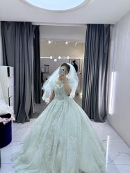 -艾拉·女王婚纱礼服馆