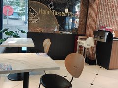 -达美乐比萨(红山店)